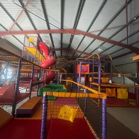 Апартаменты Graune Pet Farm Self Catering